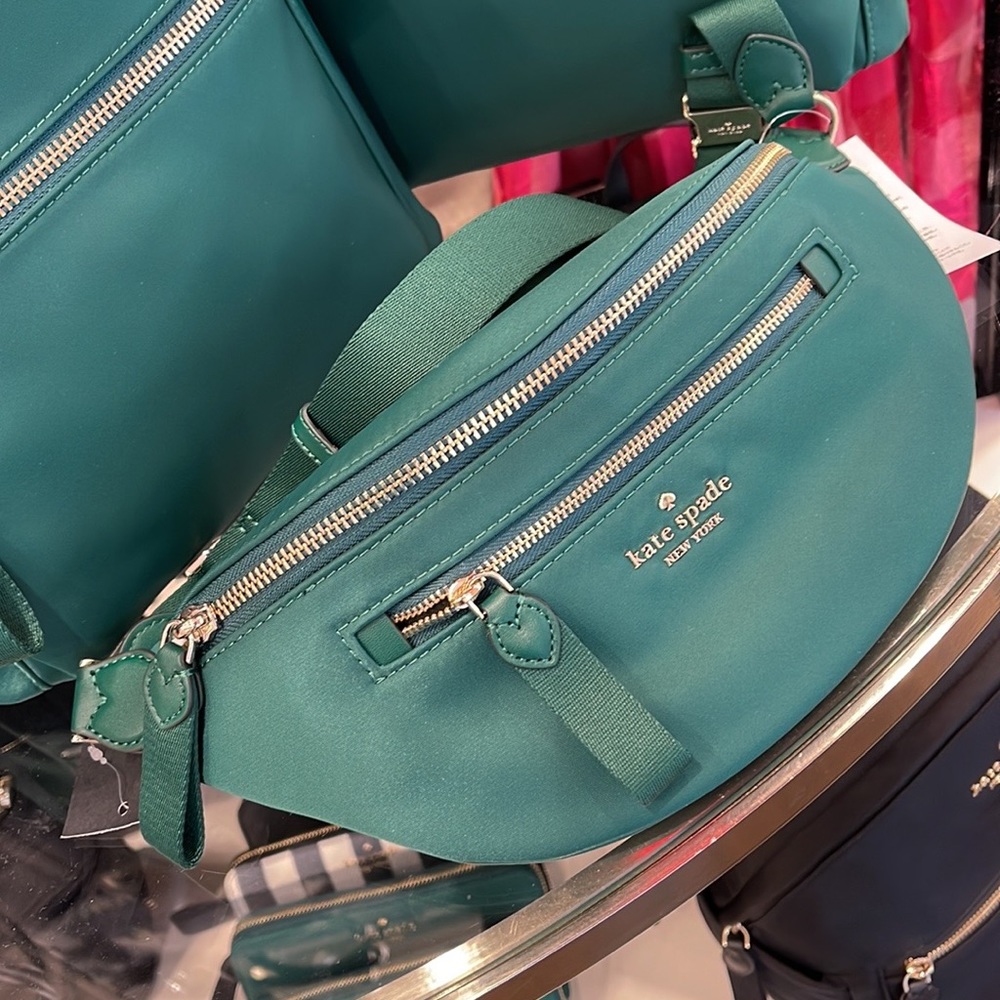 Kate Spade Chelsea Nylon Belt Bag Fanny Pack 
Color: Deep Jade
NWT - Picture 10 of 16